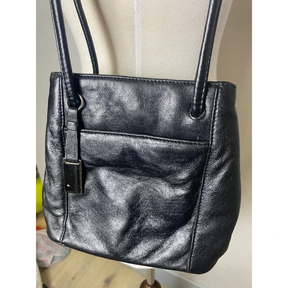 Vintage 90s Black Genuine Leather Shoulder Bag Minimalist Small Tote Purse